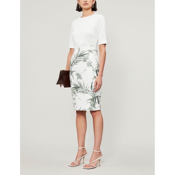 Ted Baker Dresses & Skirts - Ted Baker Tyyraa Highland Floral Print Dre…